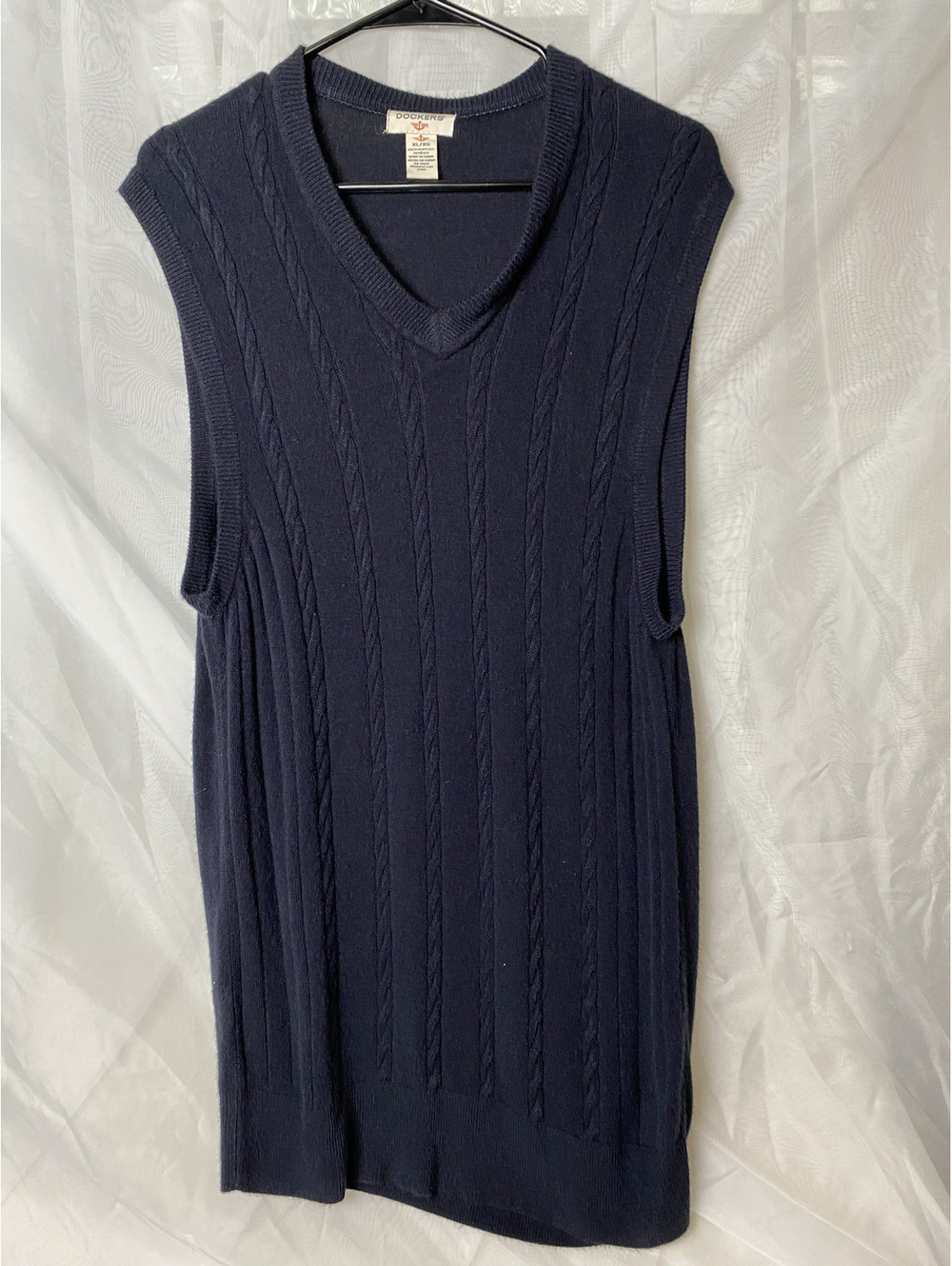 Dockers navy cable knit sweater vest XL